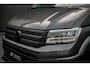 Volkswagen Crafter 2.0 TDI L3H3 Highline LED / XENON / APPLE CARPLAY / NAVIGATIE / DSG / FULL BLACK / 140PK / AUTOMAAT / 3-ZITS