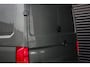 Volkswagen Crafter 2.0 TDI L3H3 Highline LED / XENON / APPLE CARPLAY / NAVIGATIE / DSG / FULL BLACK / 140PK / AUTOMAAT / 3-ZITS