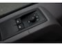 Volkswagen Crafter 2.0 TDI L3H3 Highline LED / XENON / APPLE CARPLAY / NAVIGATIE / DSG / FULL BLACK / 140PK / AUTOMAAT / 3-ZITS