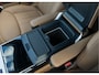 Land Rover Range Rover P550e Autobiography | Santorini Black | Caraway (cognac) leder | 23" inch | Tow Pack | Koelkast |