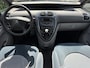Citroën Xsara Picasso 1.6i Différence | Autom. Airco | Elekt. Ramen | Radio / CD | Nieuwe APK!