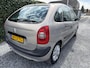 Citroën Xsara Picasso 1.6i Différence | Autom. Airco | Elekt. Ramen | Radio / CD | Nieuwe APK!