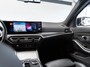 BMW 3-Serie 330e xDrive M Pano CarPlay 18' ACC Leder Camera