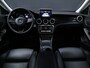 Mercedes-Benz CLA 180 AMG [APPLE CARPLAY, AMG VELG, LEDER INTERIEUR, CRUISE CONTROL, AUTOMATISCH DIMLICHT, SCHAKELFLIPPERS, NIEUWSTAAT]