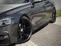 BMW 3-Serie 330e M-Sport High Executive Schuif-/kanteldak | Lederen Sportstoelen | Apple Carplay | Cobra verlagingsveren | 19 inch L.M. | Origin. NL Dealer O.H.