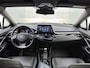 Toyota C-HR / C-HR+ 1.8 Hybrid Bi-Tone Plus | Airco | Achteruitrijcamera | All Seasonbanden | Blind Spot Warning | Cruise Control Adaptief | Dealeronderhouden | Keyless | Park Assist | Parkeersensoren Voor en Achter | Stoel- en Stuurverwarming | Trekhaak |