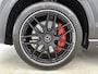 Mercedes-Benz GLE AMG 53 Hybrid 4MATIC+ Night Edition Premium Plus | Winterpakket | Remklauwen in rood | Sierelementen AMG carbon | Trekhaak | Verlichte treeplanken | MAGIC VISION CONTROL | 22 inch kruisspaaks AMG-velgen |