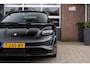 Porsche Taycan 4 93 kWh | Panorama | Luchtvering | Bose | Camera | Sport Chrono | 21' inch | BTW |
