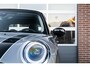 MINI Mini Electric Cooper SE Classic Trim | Panorama | Harman/Kardon | Head-Up | Camera | Warmtepomp | 17' Inch