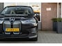 BMW iX xDrive50 Executive 112 kWh | 4-Wielbest. | Luchtvering | Trekhaak | Warmte comfort pakket | 22' Inch |