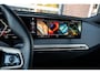 BMW iX xDrive50 Executive 112 kWh | 4-Wielbest. | Luchtvering | Trekhaak | Warmte comfort pakket | 22' Inch |