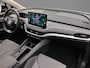 Skoda Enyaq 85 Selection 286pk Automaat Adaptive cruise control, Navigatie, Parkeersensoren, Achteruitrijcamera, LED koplampen, App connect, Airco, DAB, Radio