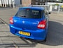 Suzuki Swift 1.2 Select // Honingraat grill // Stootlijst met rode bies // Fris kleurtje // Rijklaarprijs!