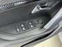 Peugeot e-2008 EV Allure 50 kWh 136pk | SOH 91% | Lichtmetalen velgen | Navigatie | Camera |