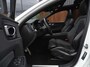 Volvo XC60 T6 310PK AWD Recharge / R-Design / panaroma / LED