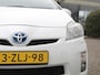 Toyota Prius 1.8 Aspiration Automaat | Cruise | Camera | Head-up | Lm-Velgen