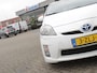 Toyota Prius 1.8 Aspiration Automaat | Cruise | Camera | Head-up | Lm-Velgen