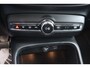 Volvo XC40 1.5 T3 R-Design NL-Auto!! Panoramadak I Camera I Apple Car-Play -- 2e PAASDAG OPEN 11.00 t/m 16.00 UUR --