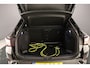 Volkswagen ID.4 Limited Edition 170pk Automaat Adaptive cruise control, Achteruitrijcamera, Navigatie, Stoelverwarming, Parkeersensoren, Stuurwiel verwarmd, App connect, LED koplampen