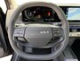 Kia EV2 Plus Advanced 42.2kWh 147pk | 5-ZITS | SCHUIF/KANTELDAK | ELEKTR. VERST. BESTUURDERSSTOEL | HARMON KARDON AUDIO | 18'' LM-VELGEN | LED | EXTRA GETINTE RAMEN | STOEL- + STUURWIELVERW. |