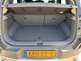 Kia EV2 Plus Advanced 42.2kWh 147pk | 5-ZITS | SCHUIF/KANTELDAK | ELEKTR. VERST. BESTUURDERSSTOEL | HARMON KARDON AUDIO | 18'' LM-VELGEN | LED | EXTRA GETINTE RAMEN | STOEL- + STUURWIELVERW. |