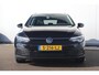 Volkswagen Golf Variant 1.0 eTSI Life Automaat Virtual Cockpit Navigatie Draadloos Carplay Android Stuur & Stoelverwarming