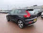 Volvo XC40 1.5 T2 Business Pro | Trekhaak | Panoramadak | Achteruitrijcamera | Parkeersensoren | Stoelverwarming | Navigatie | Apple Carplay | Android Auto | Keyless Entry | Elektrische Achterklep | Cruise Control Adaptief