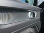 Volvo XC40 1.5 T3 Momentum | Navigatie | Stoelverwarming | Achteruitrijcamera | Parkeersensoren voor + achter | Lichtmetalen Velgen | Climate control | Cruise control | LED koplampen |