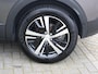 Peugeot 3008 1.2 PureTech GT 1ste Eigenaar | FOCAL HiFI | Automaat | Navigatie | Alcantara | Panorama schuifdak | Elektrische achterklep | Trekhaak | All-seasons | 18" LMV
