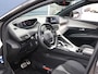 Peugeot 3008 1.2 PureTech GT 1ste Eigenaar | FOCAL HiFI | Automaat | Navigatie | Alcantara | Panorama schuifdak | Elektrische achterklep | Trekhaak | All-seasons | 18" LMV