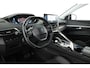 Peugeot 3008 1.6 HYbrid 225 Allure | KN46533 |