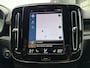 Volvo XC40 T4 Plug-in hybrid Plus Dark | Apple Carplay/Android Auto | Premium audio | Stuurverwarming | Achteruitrijcamera | Extra getint glas |