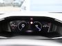 Peugeot 2008 1.2 100 pk Allure 1ste eigenaar | Climate Control | Parkeersensoren V+A | LED | 17" LMV | Navigatie via Apple Carplay & Android Auto
