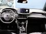 Peugeot 2008 1.2 100 pk Allure 1ste eigenaar | Climate Control | Parkeersensoren V+A | LED | 17" LMV | Navigatie via Apple Carplay & Android Auto