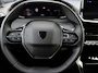 Peugeot 2008 1.2 100 pk Allure 1ste eigenaar | Climate Control | Parkeersensoren V+A | LED | 17" LMV | Navigatie via Apple Carplay & Android Auto