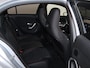 Mercedes-Benz A-klasse 180 Business Solution AMG | Panoramaschuifdak | Premium Plus pakket | Stoelverwarming | Achteruitrijcamera | MULTIBEAM LED |