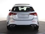 Mercedes-Benz A-klasse 180 Business Solution AMG | Panoramaschuifdak | Premium Plus pakket | Stoelverwarming | Achteruitrijcamera | MULTIBEAM LED |