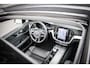 Volvo V60 2.0 B3 Plus Dark | Trekhaak | Panoramadak | LED Koplampen Adaptief | Harman Kardon Audio | 360 Graden Camera | Sportstoelen | Keyless Entry | Elektrische Achterklep | Navigatie | Apple Carplay | Android Auto