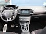 Peugeot 308 SW 1.2 PureTech GT 130PK 1ste eigenaar | Automaat | DENON HiFi | Black Pack | Panorama dak | Alcantara | Climate Control