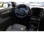 Volvo XC40 1.5 T4 Recharge R-Design Expression | Apple Carplay & Android Auto | Autonomous Emergency Braking | Buitenspiegels elektrisch inklapbaar | Cruise control adaptief | Dodehoekdetectie met correctie | Electronic climate controle | Hill hold functie | Climate Pack | Extra getint glas | Trekhaak uitklapbaar