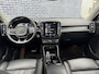 Volvo XC40 1.5 T4 Plug-in Hybrid Plus Bright | PHEV | Lederen Bekleding | Navigatie | Apple Carplay | Android Auto | Achteruitrijcamera | Elektrisch Verstelbare Voorstoelen | Stoelverwarming | Keyless Entry | BLIS | Cruise Control Adaptief