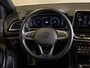 Volkswagen T-Roc 1.5 TSI R-Line Blackstyle / 150pk / Stoel en stuur verwarming / Achteruitrij camera / Keyless /