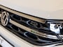 Volkswagen T-Roc 1.5 TSI R-Line Blackstyle / 150pk / Stoel en stuur verwarming / Achteruitrij camera / Keyless /