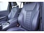 BMW 3-Serie Touring 318i Automaat! High Executive Edition BJ2021 Lmv 18" | Led V+A | Pdc | Elek. achterklep | Navi | Virtual cockpit | Dashboard verlichting | Climate control | Cruise control | Lederen bekleding | Sportstoelen | Verwarmde voorstoelen | Zwarte hemel
