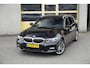 BMW 3-Serie Touring 318i Automaat! High Executive Edition BJ2021 Lmv 18" | Led V+A | Pdc | Elek. achterklep | Navi | Virtual cockpit | Dashboard verlichting | Climate control | Cruise control | Lederen bekleding | Sportstoelen | Verwarmde voorstoelen | Zwarte hemel
