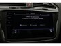 Volkswagen Tiguan R-Line Business 1.4 TSI eHybrid 245pk DSG Automaat Trekhaak, 360 camera, Head up display, Adaptive cruise control, Black style, LED matrix koplampen, Navigatie