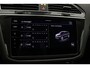 Volkswagen Tiguan R-Line Business 1.4 TSI eHybrid 245pk DSG Automaat Trekhaak, 360 camera, Head up display, Adaptive cruise control, Black style, LED matrix koplampen, Navigatie