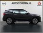 BMW X1 xDrive25e 4WD Hybride 245pk AUT-7 Leer Trekhaak M Shadow-Line Connected-Pro LED Adap.Cruise+File-Assist (semi-Auto-Pilot Xline Camera Navi Sportstoelen Dual-Ecc ParkAssist PDC-a+v Apple Carplay Android Live Cockpit Plus 18"lm Elek.Achterklep ConnectDrive Lmv Isofix DAB Led Regen-Lichtsensor Lane Assist Wifi AWD Hybrid met 16,3kw Groot accu pakket Automaat 1.700KG Trekvermogen 1e Eigenaar Origineel Nederlandse Auto Dealeronderhouden
