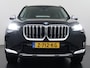 BMW X1 xDrive25e 4WD Hybride 245pk AUT-7 Leer Trekhaak M Shadow-Line Connected-Pro LED Adap.Cruise+File-Assist (semi-Auto-Pilot Xline Camera Navi Sportstoelen Dual-Ecc ParkAssist PDC-a+v Apple Carplay Android Live Cockpit Plus 18"lm Elek.Achterklep ConnectDrive Lmv Isofix DAB Led Regen-Lichtsensor Lane Assist Wifi AWD Hybrid met 16,3kw Groot accu pakket Automaat 1.700KG Trekvermogen 1e Eigenaar Origineel Nederlandse Auto Dealeronderhouden