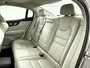 Volvo S60 Recharge T8 AWD Inscription | Panoramadak | Parkeercamera | Stoel- en Stuurverwarming | Trekhaak
